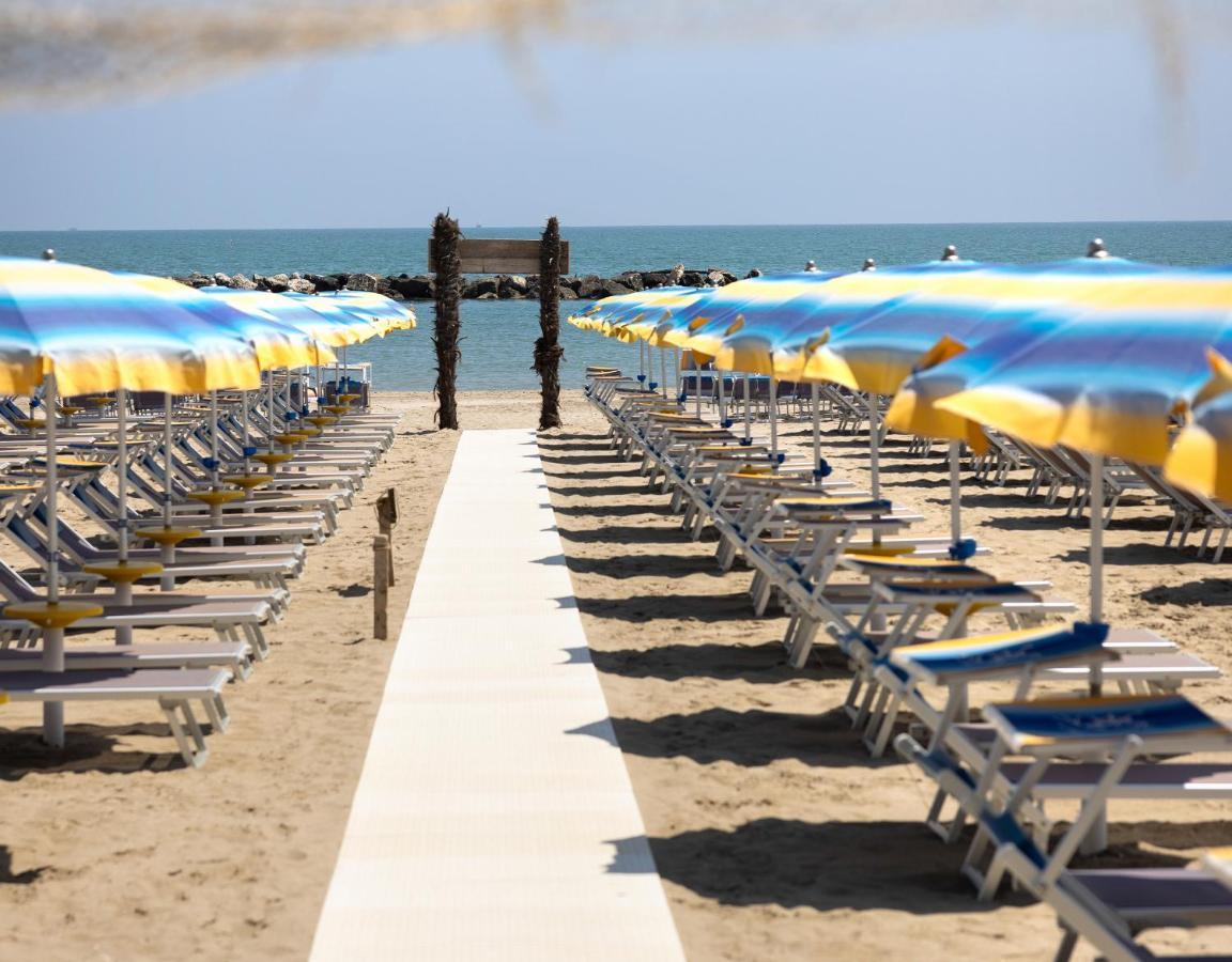 Hotel Constellation Lido Di Savio Exteriér fotografie